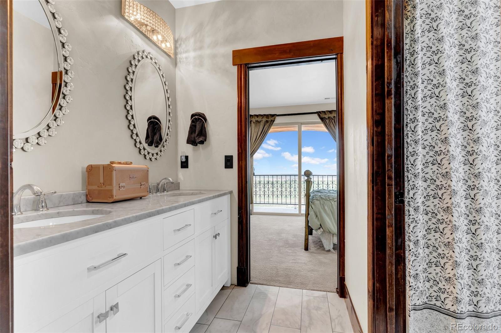 8505 Quail Run Road Watkins, CO 80137 - Photo 7 of 49