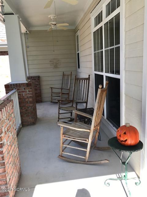 4213 Cravens Point Road Wilmington, NC 28409 - Photo 2 of 10 FullSizeRender (7)