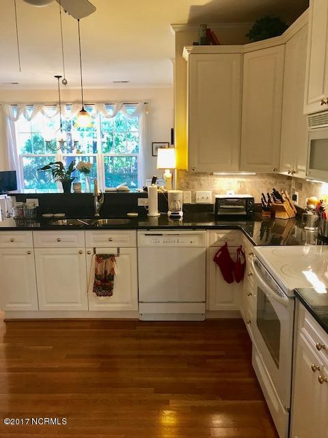 4213 Cravens Point Road Wilmington, NC 28409 - Photo 5 of 10 FullSizeRender (2)