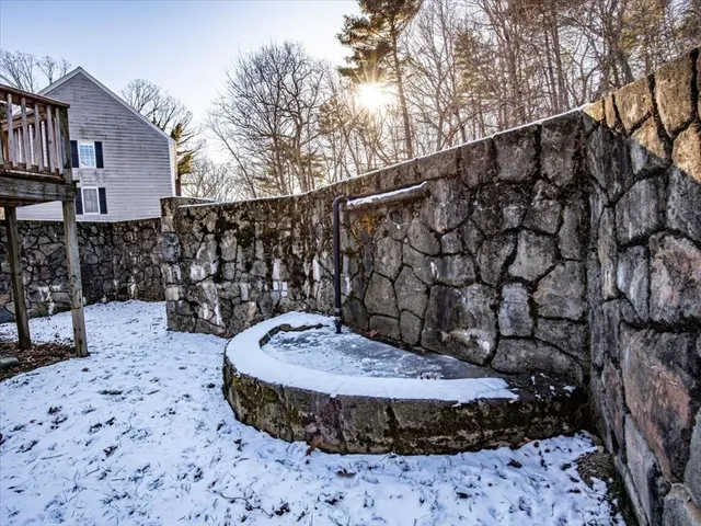 $685,900 | 10 Hazelwood Court, Attleboro, MA 02703