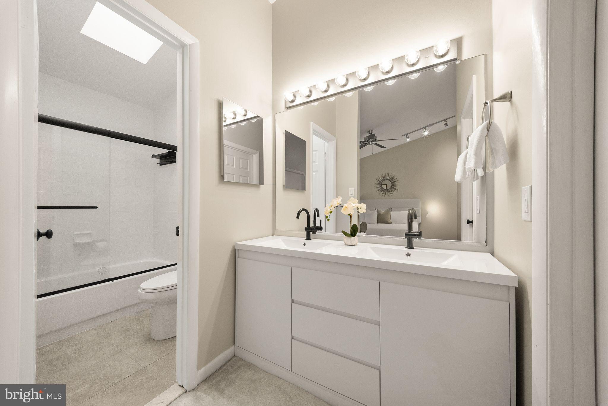 1606 Oak Spring Way Reston, VA 20190 - Photo 29 of 75 Gallery Image 29