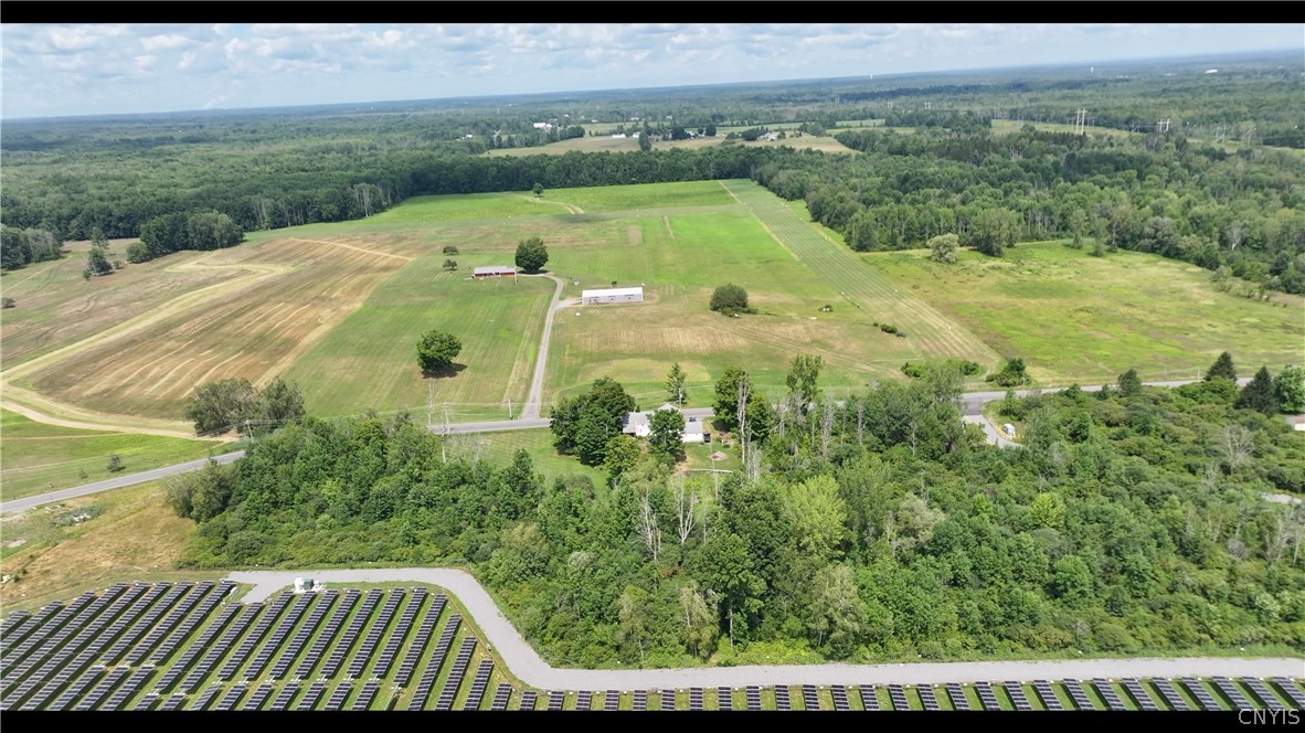 4898 Verplank Road Clay, NY 13041 - Photo 4 of 12 Gallery Image 4