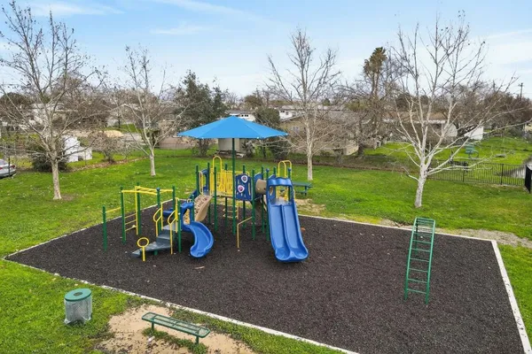 $134,500 | 102 Village Circle, Sacramento, CA 95838