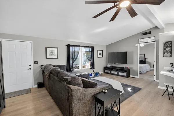 $134,500 | 102 Village Circle, Sacramento, CA 95838