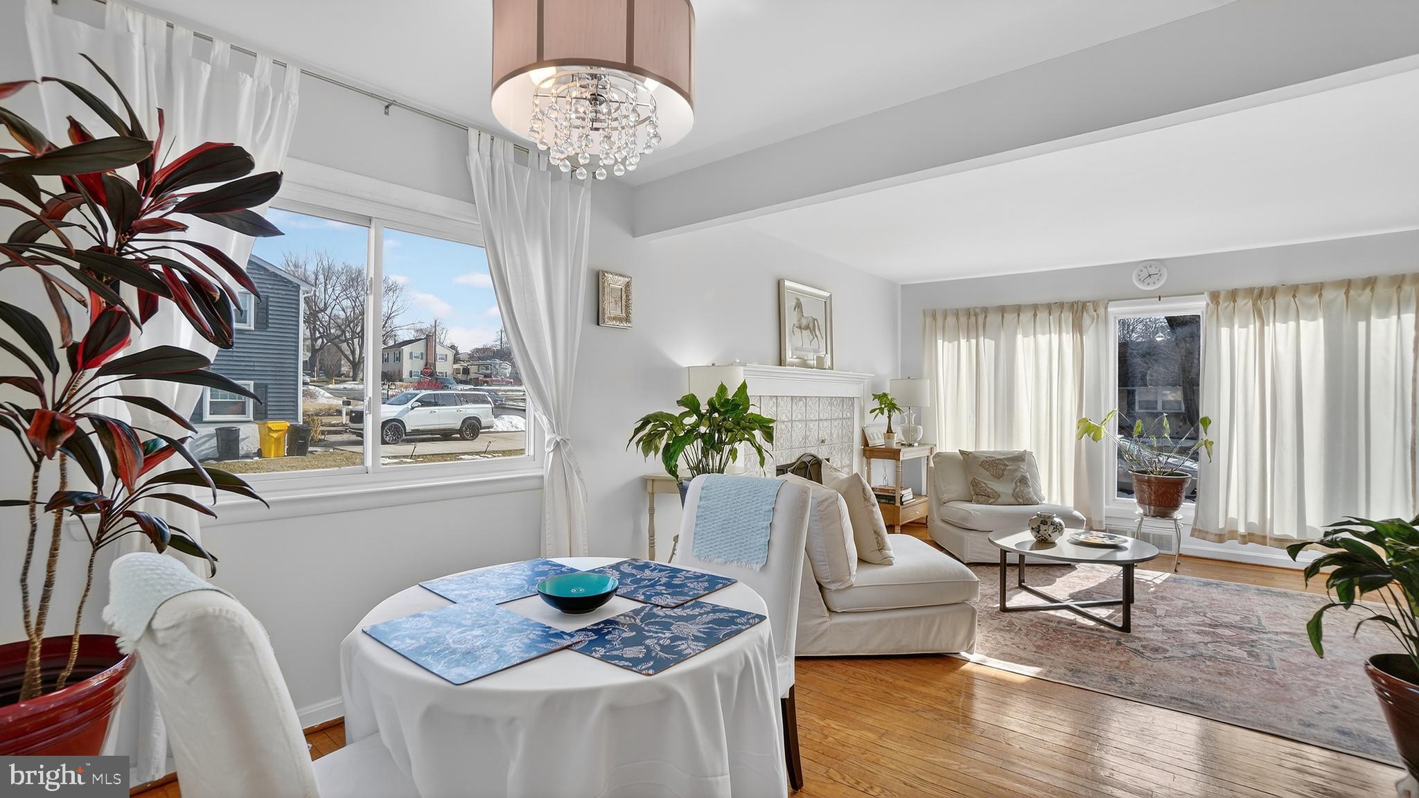 206 Mountain Road Linthicum Heights, MD 21090 - Photo 11 of 53 a living room with furniture and a large window