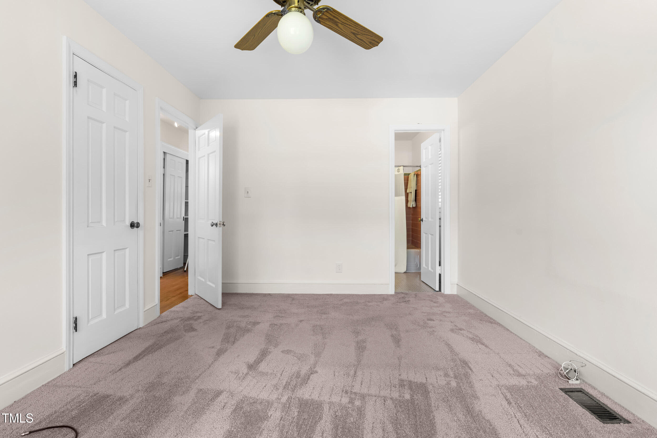 2143 Ridge Road Raleigh, NC 27607 - Photo 28 of 40 a view of an empty room