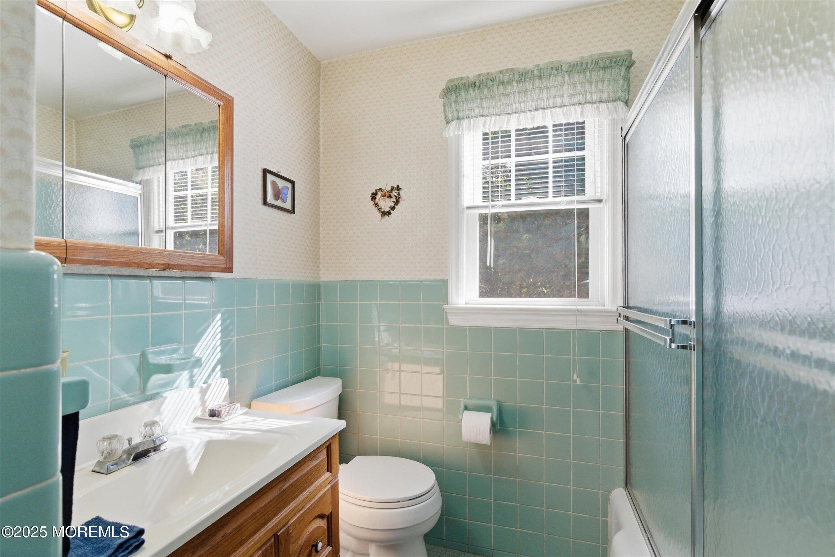 69 Harvard Road Fair Haven, NJ 07704 - Photo 14 of 30 a bathroom with a sink toilet and shower