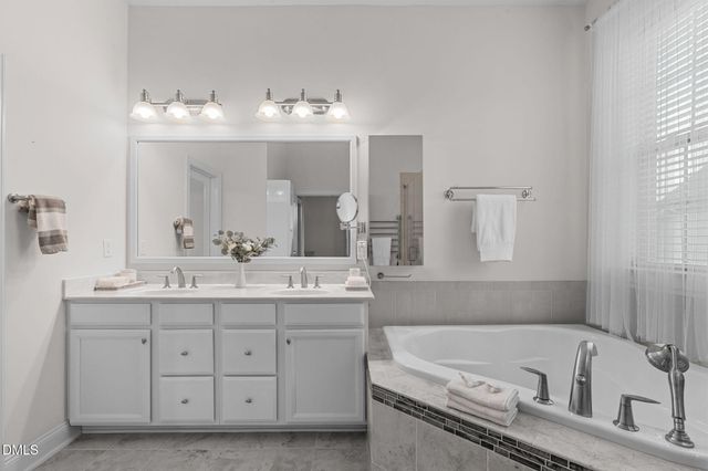 $985,000 | 2613 Beckwith Road, Apex, NC 27523