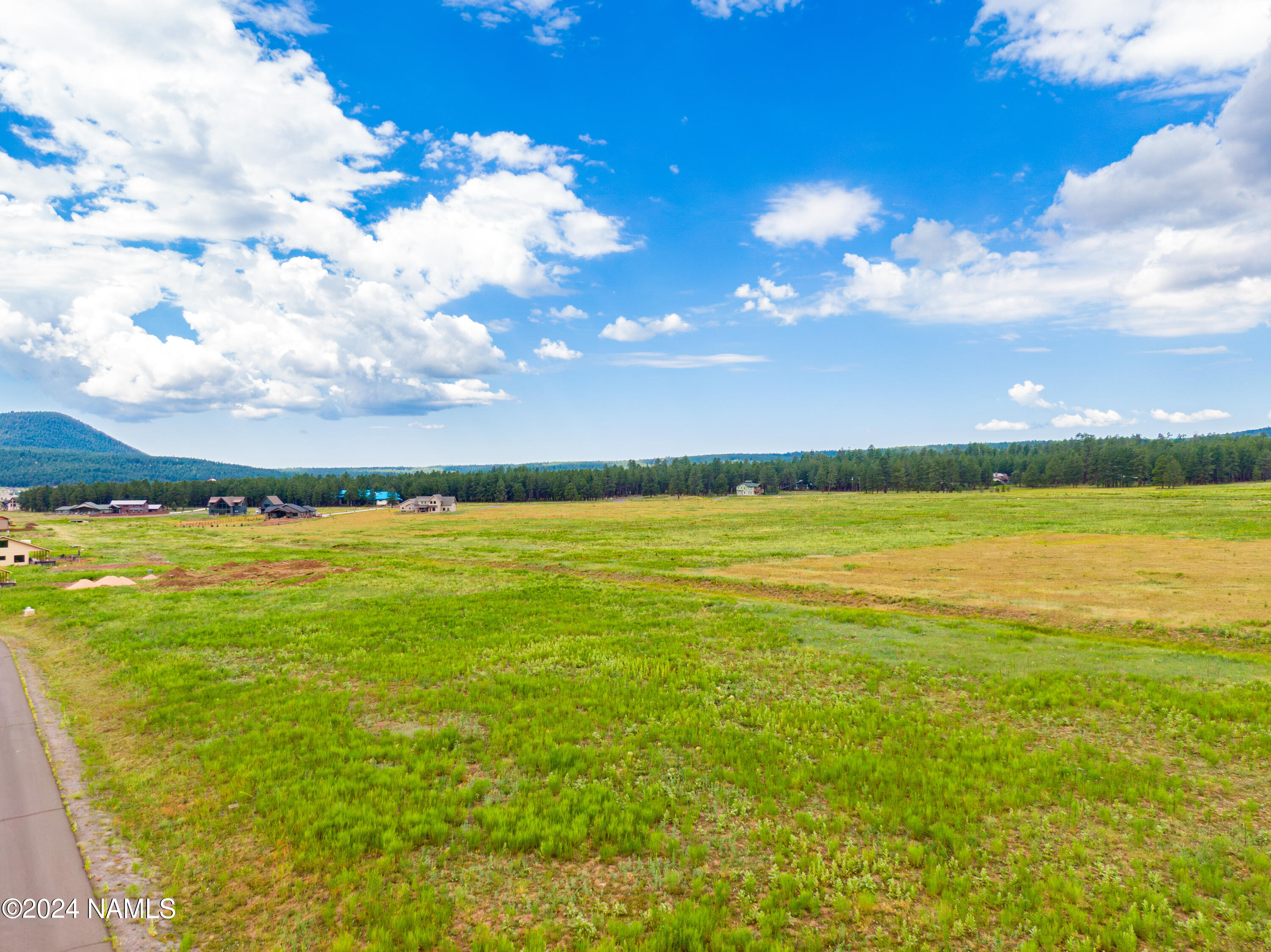 8914 Ranch At The Peaks Way Flagstaff, AZ 86001 - Photo 19 of 25 Lot View South