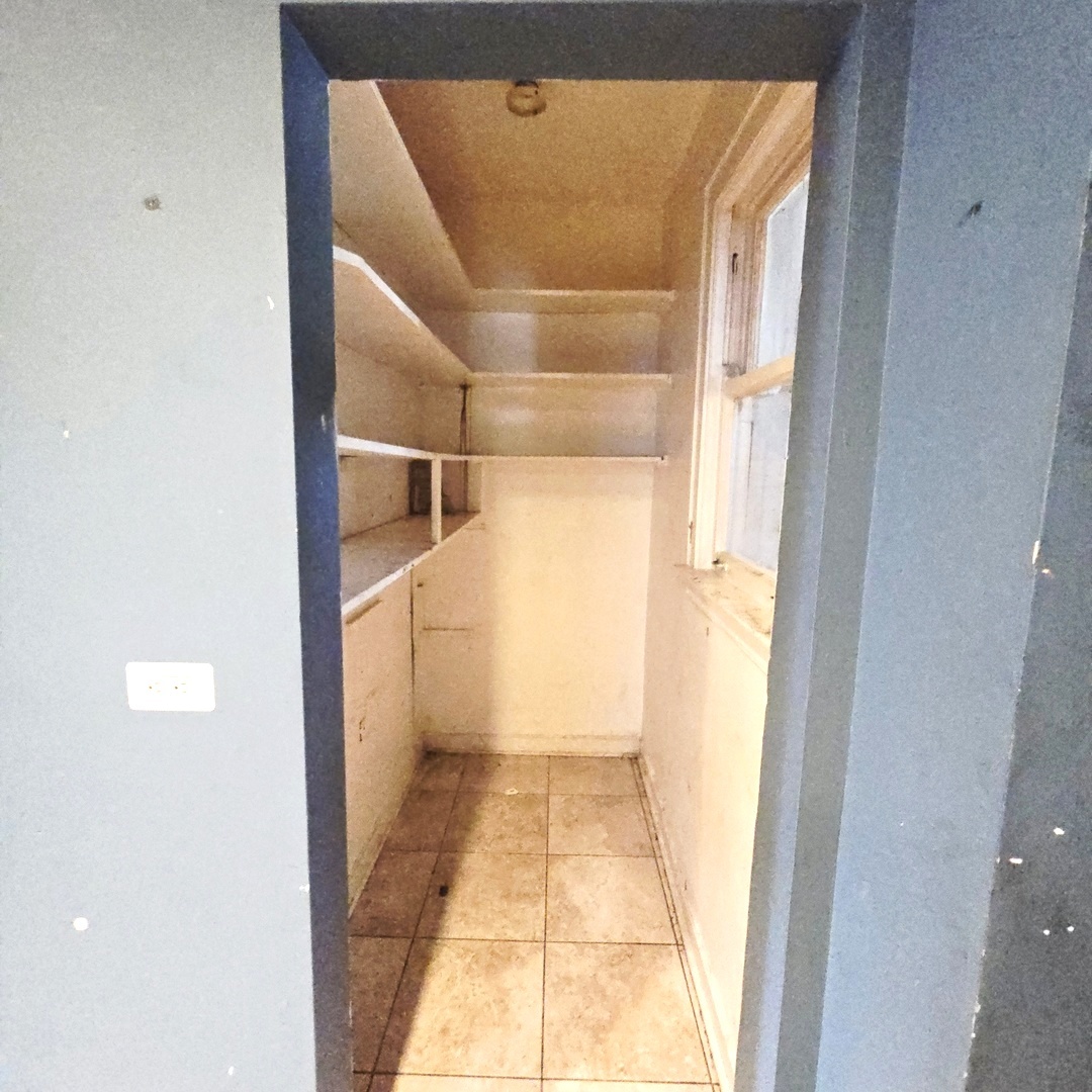 3750 West 65th Street Chicago, IL 60629 - Photo 8 of 14