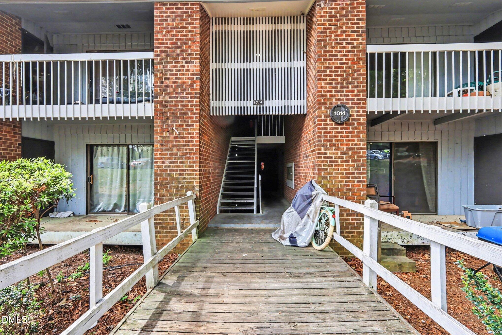 1014 Sandlin Place, Unit G Raleigh, NC 27606 - Photo 17 of 19 Access