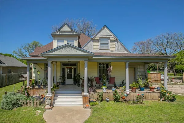 $280,900 | 717 Park Drive, Hillsboro, TX 76645