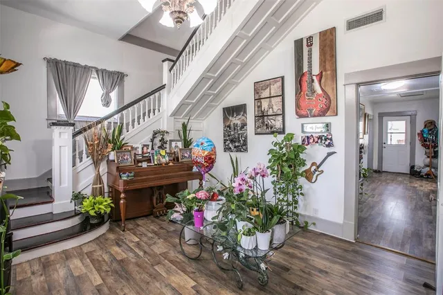 $290,900 | 717 Park Drive, Hillsboro, TX 76645