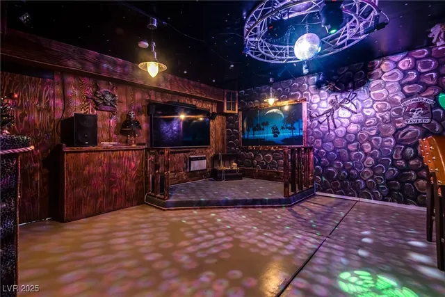 $4,000 | 501 Sam Jonas Drive, Las Vegas, NV 89145