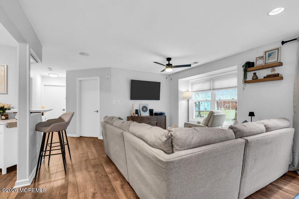 156 Pinetree Court Howell, NJ 07731 - Photo 16 of 29 016_dsc00057_238