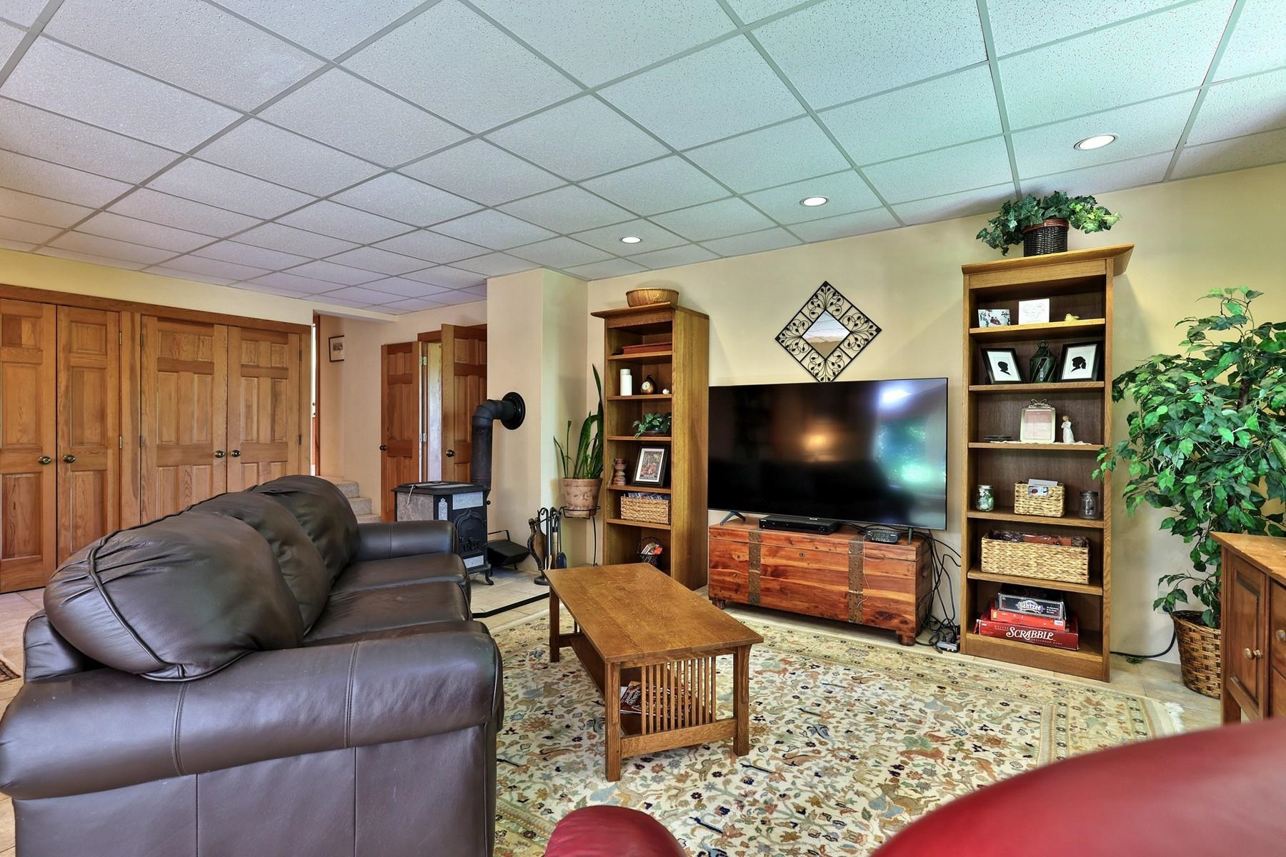 328 Gravelin Road Weathersfield, VT 05151 - Photo 26 of 50