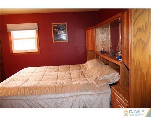 20 Moryan Road Edison, NJ 08817 - Photo 12 of 18