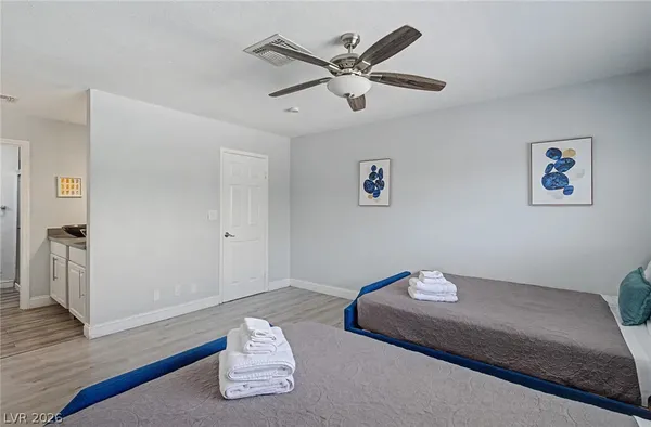 $515,000 | 5816 West Cherokee Avenue, Las Vegas, NV 89146