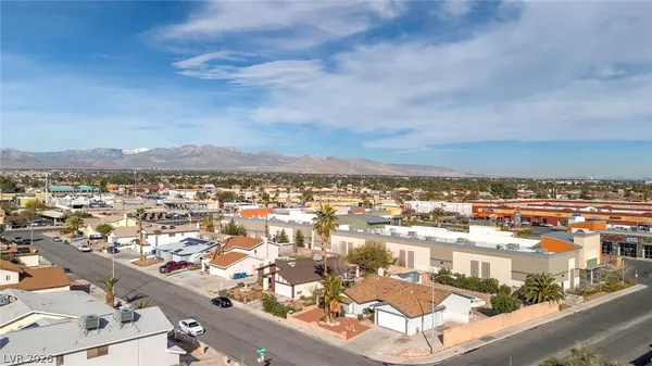 $515,000 | 5816 West Cherokee Avenue, Las Vegas, NV 89146