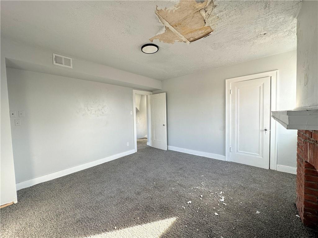 2929 Middletown Road Pittsburgh, PA 15204 - Photo 19 of 27 Gallery Image 19