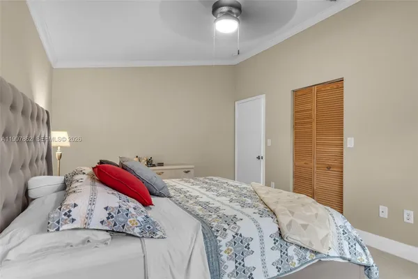 $475,000 | 7001 West 35th Avenue, Unit 169, Hialeah, FL 33018