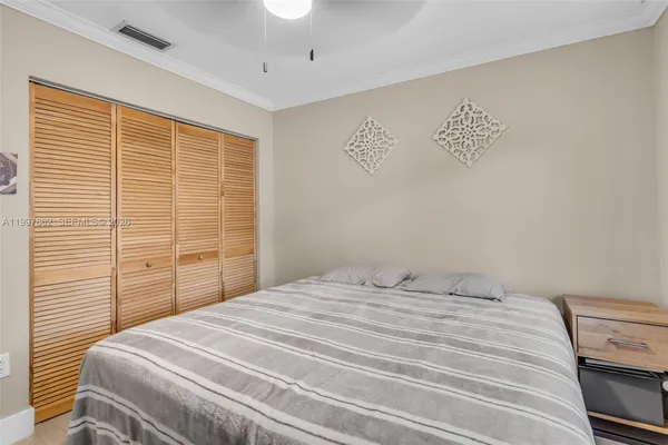 $475,000 | 7001 West 35th Avenue, Unit 169, Hialeah, FL 33018