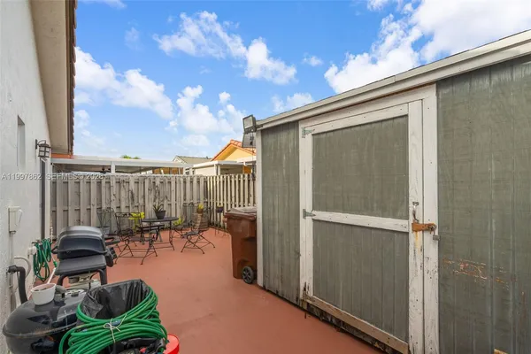 $475,000 | 7001 West 35th Avenue, Unit 169, Hialeah, FL 33018