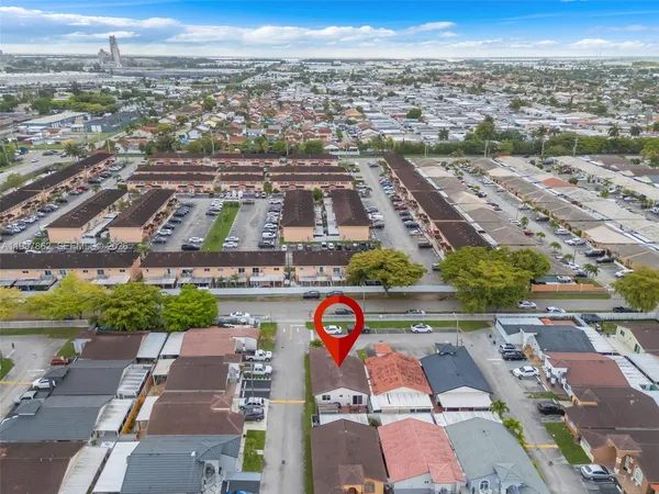 $475,000 | 7001 West 35th Avenue, Unit 169, Hialeah, FL 33018