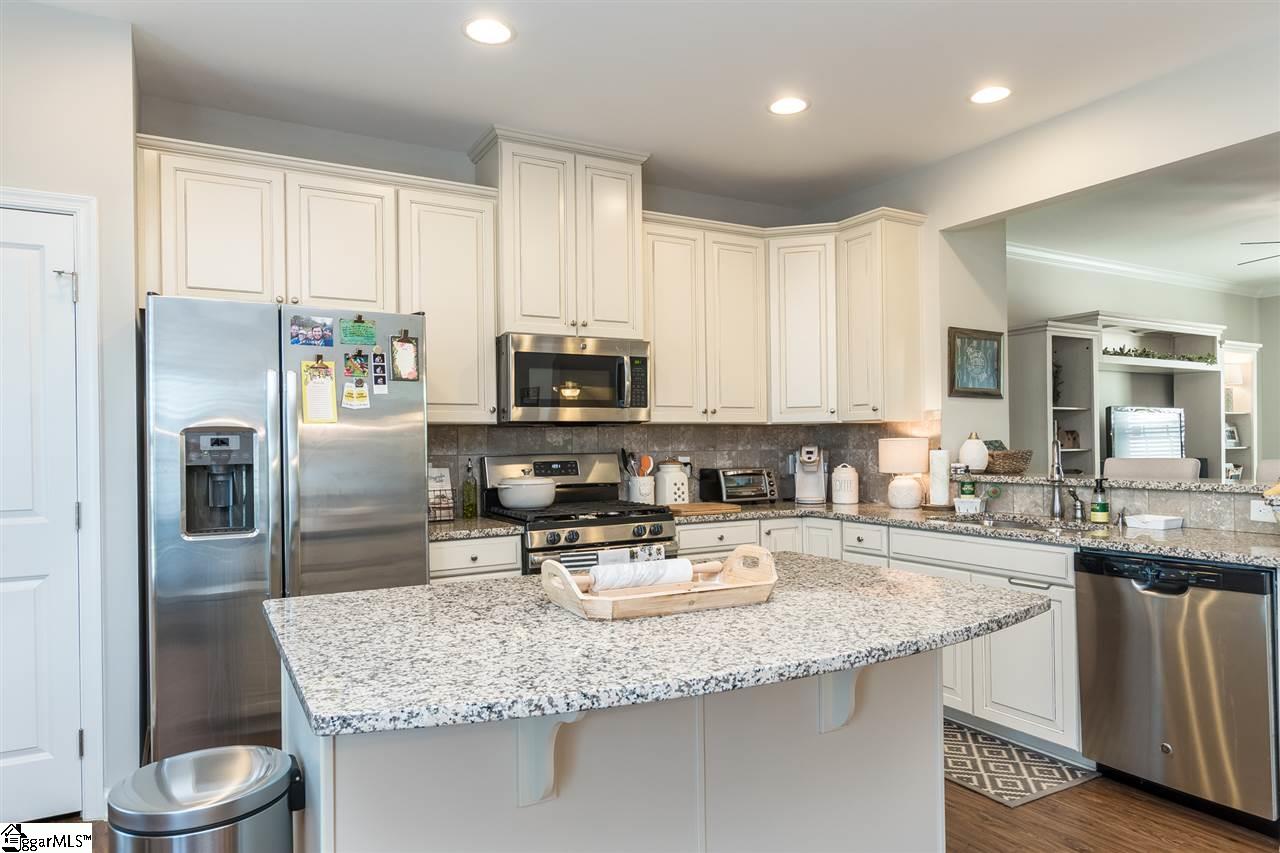 232 Rocky Slope Road Greenville, SC 29607 - Photo 6 of 20 Gallery Image 6