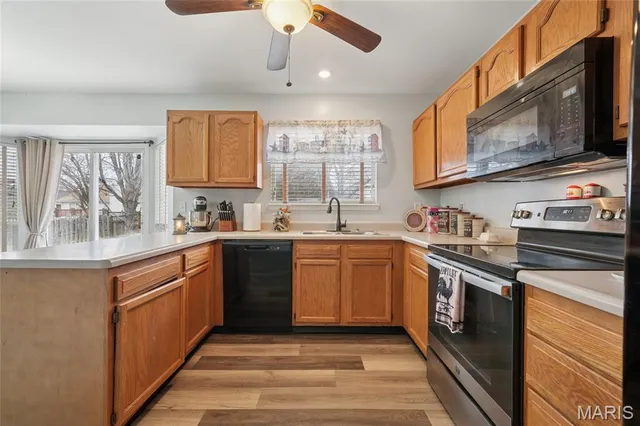 $339,900 | 1102 Danielle Elizabeth Court, O'Fallon, MO 63366