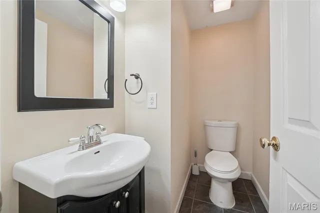 $339,900 | 1102 Danielle Elizabeth Court, O'Fallon, MO 63366