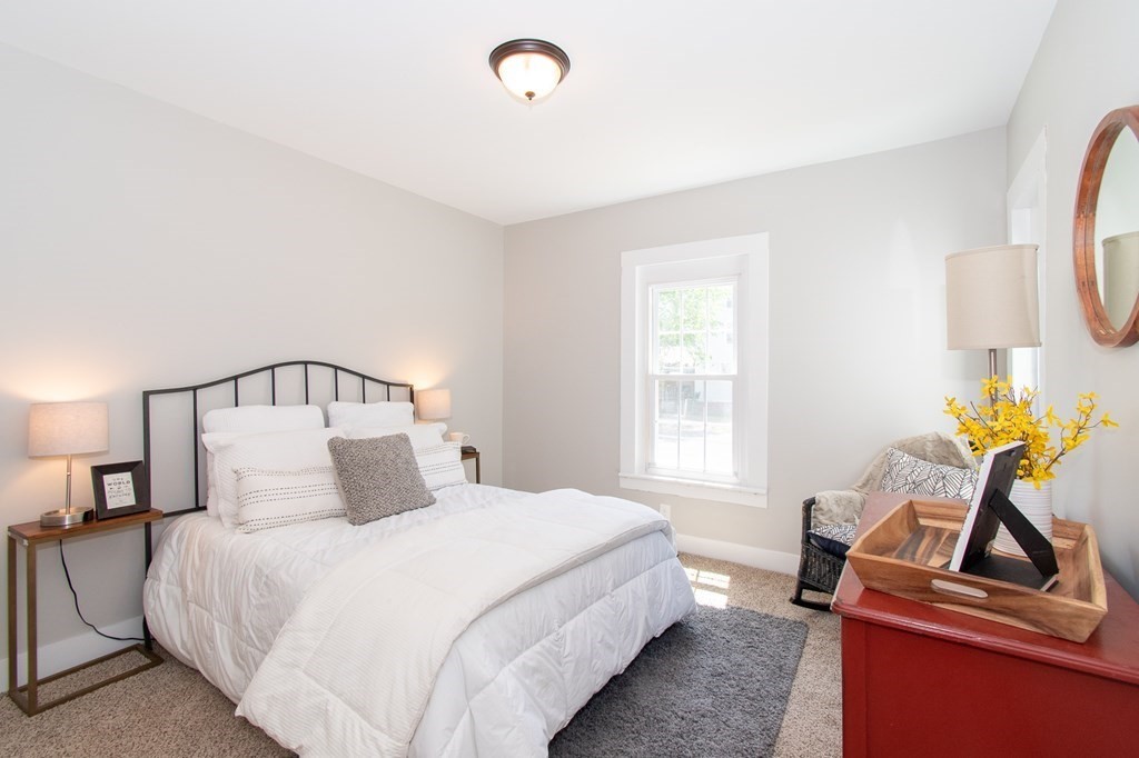 427 Bay Street Springfield, MA 01109 - Photo 11 of 31 Gallery Image 11