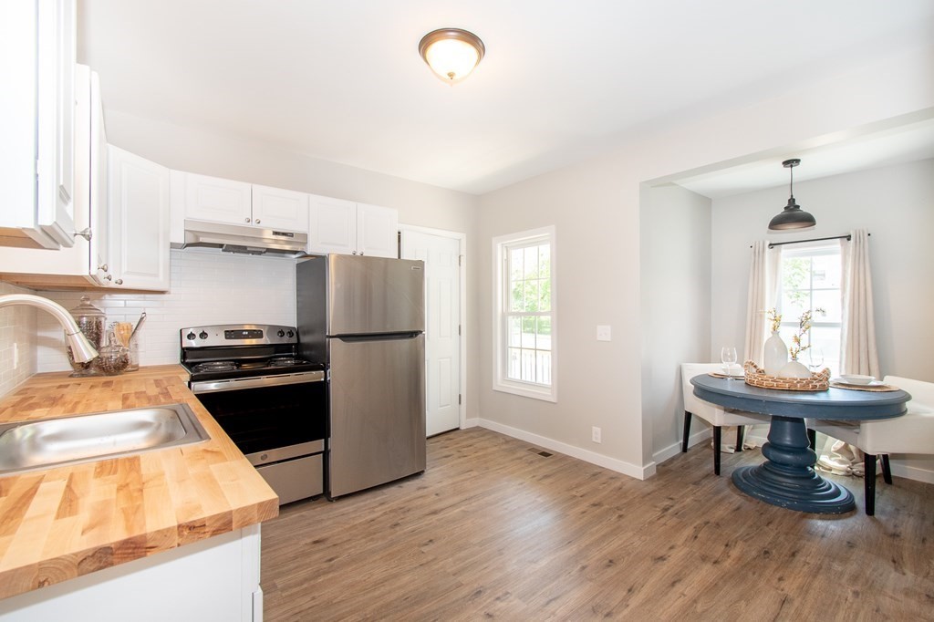 427 Bay Street Springfield, MA 01109 - Photo 3 of 31 Gallery Image 3