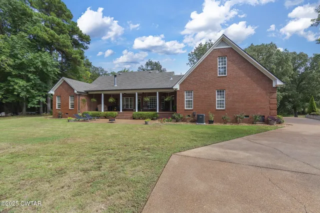 $575,000 | 180 Medon Malesus Road, Medon, TN 38356