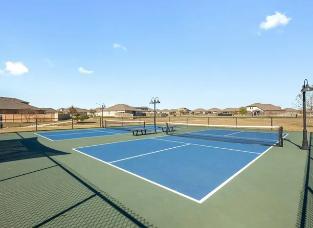 a view of a tennis court