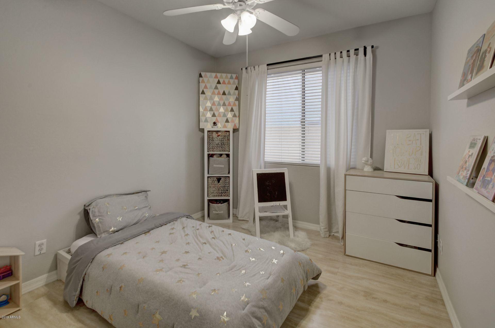 3425 West Florimond Road Phoenix, AZ 85086 - Photo 15 of 24 14