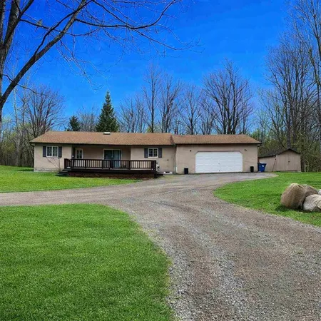 $295,000 | 4175 Hicks Road, Beaverton, MI 48612