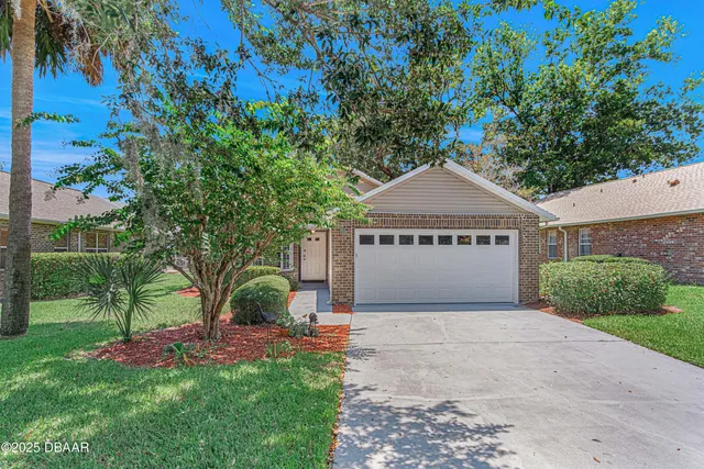 $2,000 | 6 Oak Village Drive, Ormond Beach, FL 32174