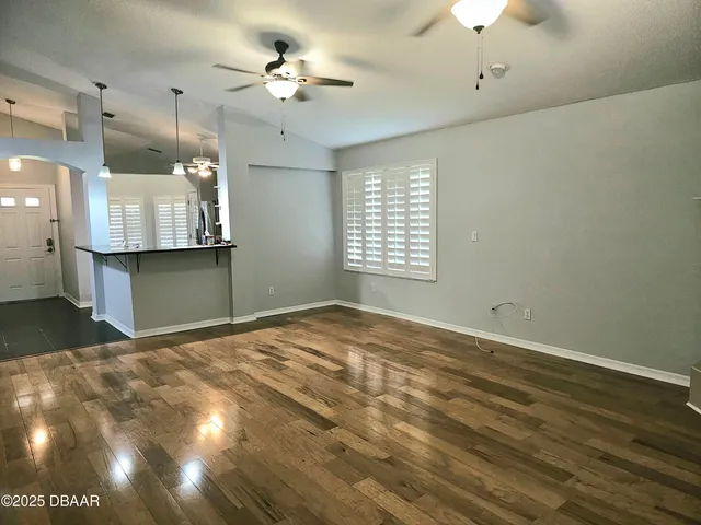 $2,000 | 6 Oak Village Drive, Ormond Beach, FL 32174