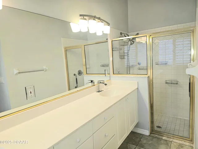 $2,000 | 6 Oak Village Drive, Ormond Beach, FL 32174