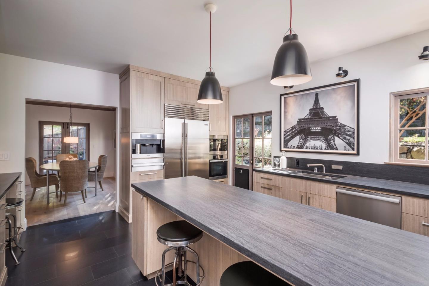 951 Baileyana Road Hillsborough, CA 94010 - Photo 11 of 35