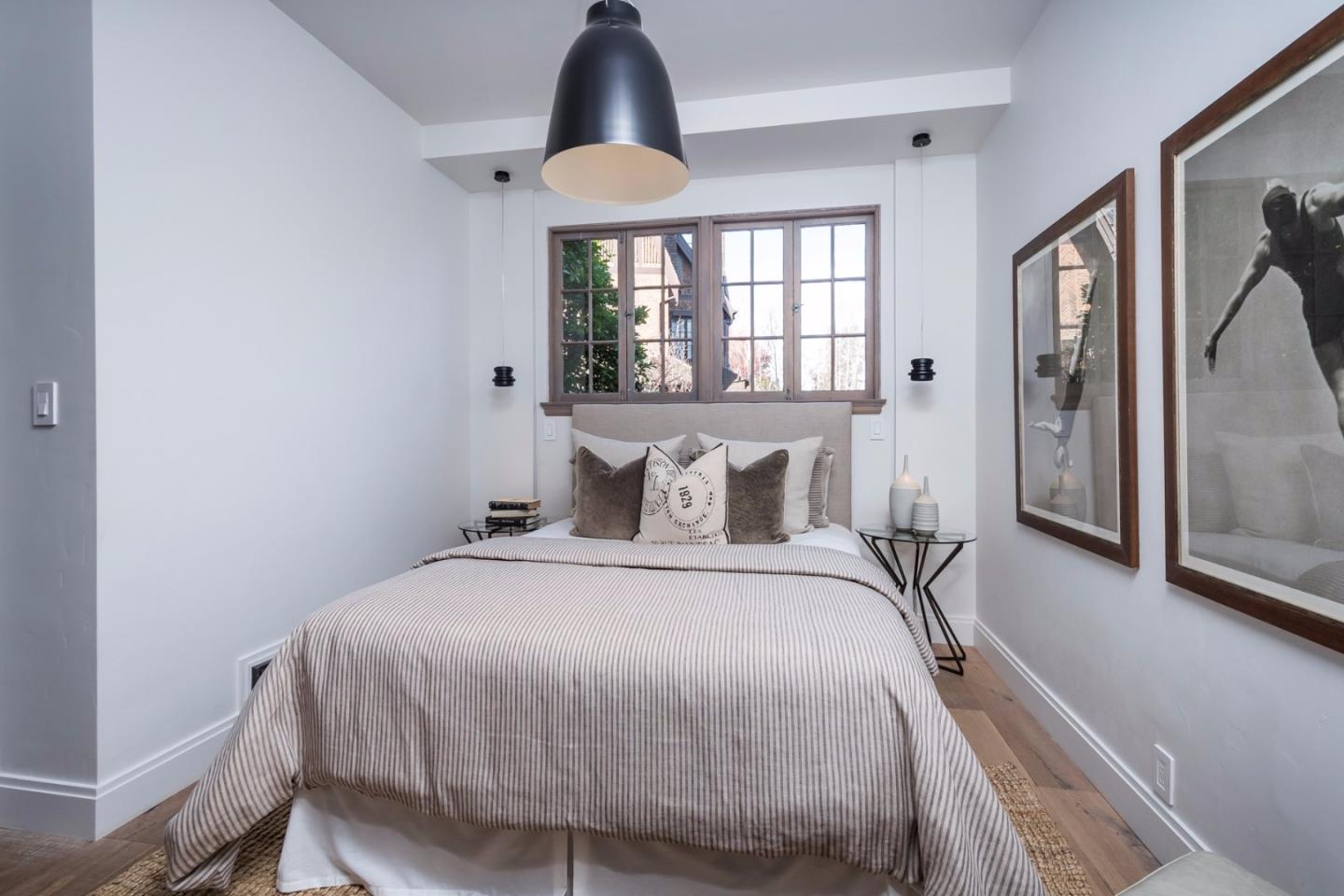 951 Baileyana Road Hillsborough, CA 94010 - Photo 13 of 35