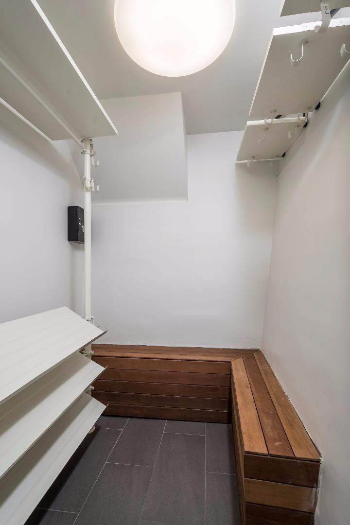 951 Baileyana Road Hillsborough, CA 94010 - Photo 31 of 35