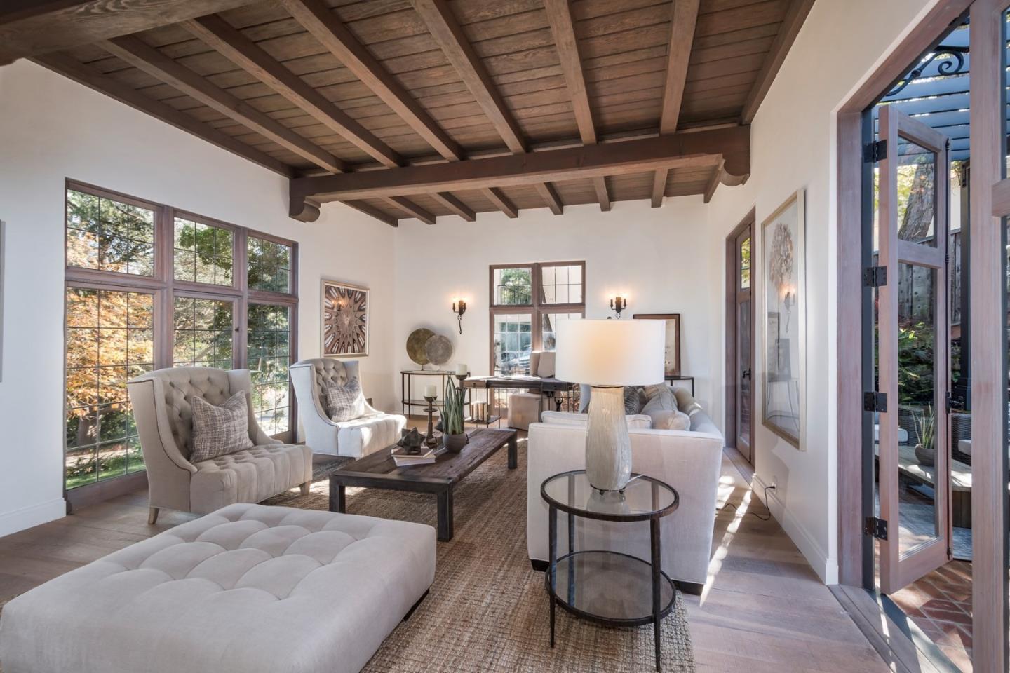 951 Baileyana Road Hillsborough, CA 94010 - Photo 6 of 35