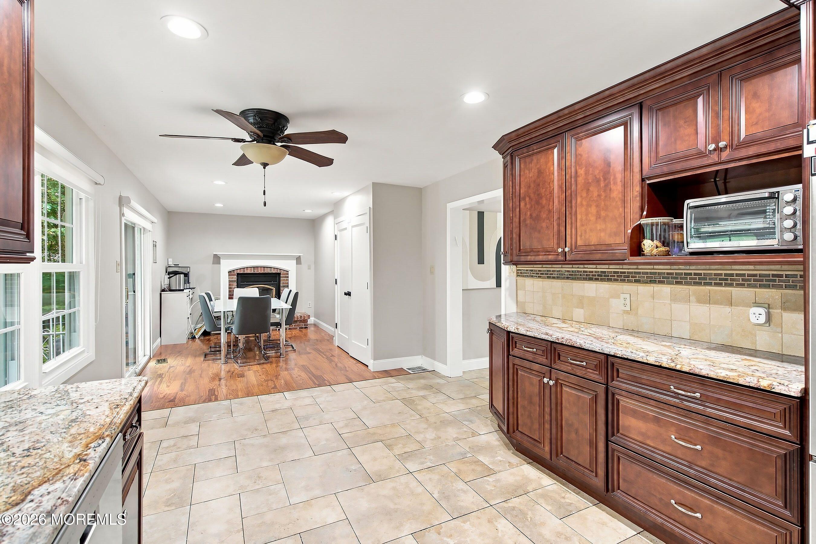20 Hemlock Hill Road Jackson, NJ 08527 - Photo 15 of 37 15-Kitchen to Formal Dining