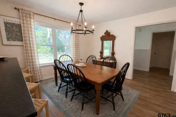 $595,000 | 10401 County Road 137, Flint, TX 75762