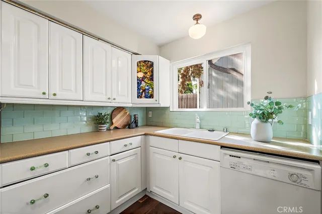 $849,950 | 1025 Sea Breeze Drive, Unit 11, Costa Mesa, CA 92627