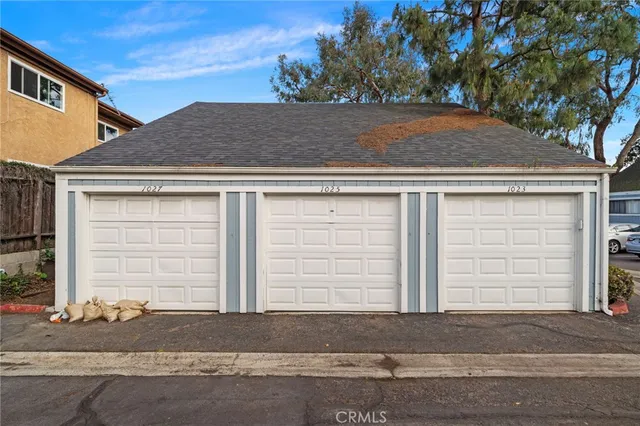 $849,950 | 1025 Sea Breeze Drive, Unit 11, Costa Mesa, CA 92627