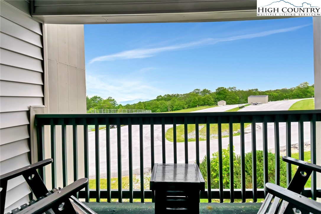 301 Pinnacle Inn Road, Unit 3230 Beech Mountain, NC 28604 - Photo 8 of 40 a view of a balcony
