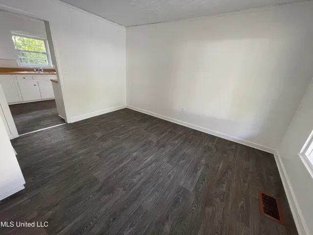 $97,000 | 1922 Shamrock Drive, Jackson, MS 39204